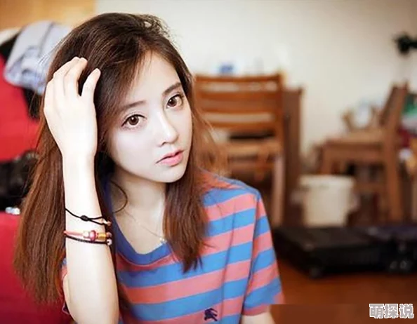 汤芳无毛，惊现全新形象引发热议，网友纷纷评论：这才是真正的勇气与自信！