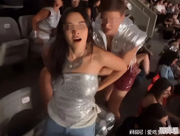 美女被扒开屁股进,近日网络热议此事件,引发众多网友讨论,相关视频在社交平台上迅速传播 美女被扒开屁股进,近日网络热议此事件,引发众多网友讨论,相关视频在社交平台上迅速传播