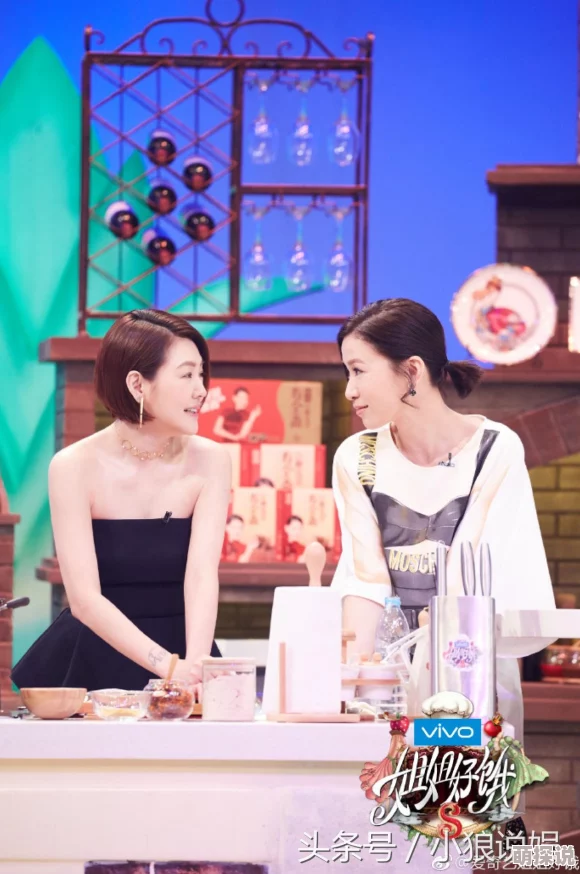 美女骚视频:最新动态曝光,众多网友热议其内容与影响,引发社交平台广泛讨论与关注 美女骚视频:最新动态曝光,众多网友热议其内容与影响,引发社交平台广泛讨论与关注