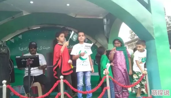 岳丰满多毛的大隂户：最新动态揭示其在社交媒体上的热度持续攀升，引发众多网友热议与关注