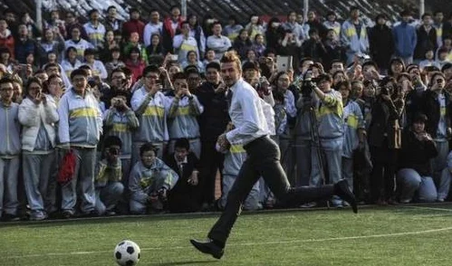 黑土脚法腿法娴熟出处引发热议,武术爱好者纷纷追寻其背后深厚的文化底蕴与技艺传承! 黑土脚法腿法娴熟出处引发热议,武术爱好者纷纷追寻其背后深厚的文化底蕴与技艺传承!