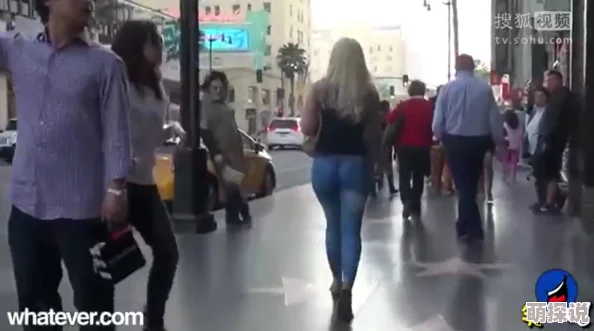 光屁股美女隐私引发热议,网友纷纷讨论其背后的社会现象与个人隐私权的界限问题 光屁股美女隐私引发热议,网友纷纷讨论其背后的社会现象与个人隐私权的界限问题