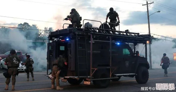 海角社区惊现不雅照片，居民愤怒发声要求严惩责任人，引发广泛关注与讨论！