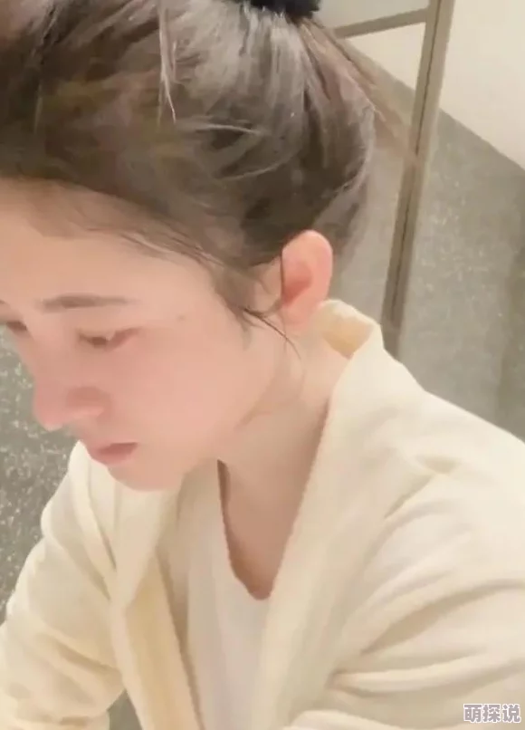 鞠婧祎被?狂揉大胸照片曝光,引发网友热议,众人纷纷围观评论! 鞠婧祎被?狂揉大胸照片曝光,引发网友热议,众人纷纷围观评论!