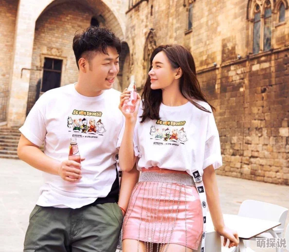 美女的尿囗视频网站引发热议，网友们对其内容和道德底线展开激烈讨论，认为应加强监管与引导