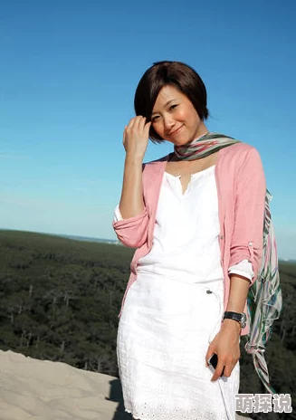 天海翼艺术：颠覆传统的视觉盛宴，带你领略前所未有的创作风格与激情碰撞！