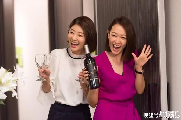 中国老女人:打破年龄偏见,展现独特魅力与智慧,引领时尚潮流的新风尚! 中国老女人:打破年龄偏见,展现独特魅力与智慧,引领时尚潮流的新风尚!