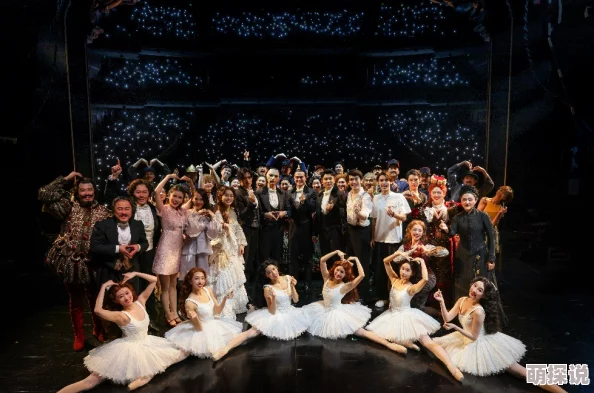 jazzjazz国产精品久久：全新音乐风潮来袭，感受爵士乐的魅力与激情，带你领略不一样的音符世界！