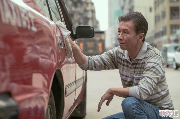 大尺度的同性做爰电影:近年来逐渐受到关注,许多新作在国际影展上引发热议,推动了相关话题的讨论与理解 大尺度的同性做爰电影:近年来逐渐受到关注,许多新作在国际影展上引发热议,推动了相关话题的讨论与理解