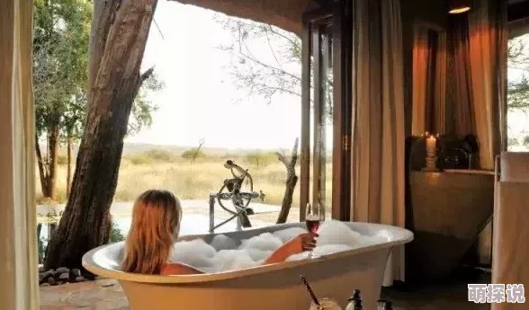 国产女澡堂洗澡在线播放,画面清晰,氛围轻松,让人感受到放松的乐趣 国产女澡堂洗澡在线播放,画面清晰,氛围轻松,让人感受到放松的乐趣