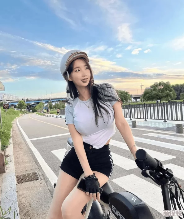 亚洲精品国产第一区二区尤物:最新动态揭示了该平台在内容创作和用户互动方面的创新举措,吸引了更多年轻观众的关注 亚洲精品国产第一区二区尤物:最新动态揭示了该平台在内容创作和用户互动方面的创新举措,吸引了更多年轻观众的关注