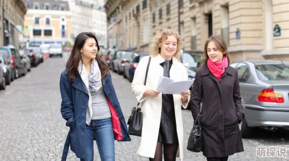 留学生欧美亚洲国产粉色，真是个有趣的现象，反映了当代年轻人的多元文化追求