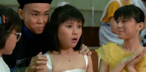 女教师三级做受电影网友认为影片情节设定大胆,演员表现出色,但也有人觉得内容过于露骨,不适合所有观众观看 女教师三级做受电影网友认为影片情节设定大胆,演员表现出色,但也有人觉得内容过于露骨,不适合所有观众观看