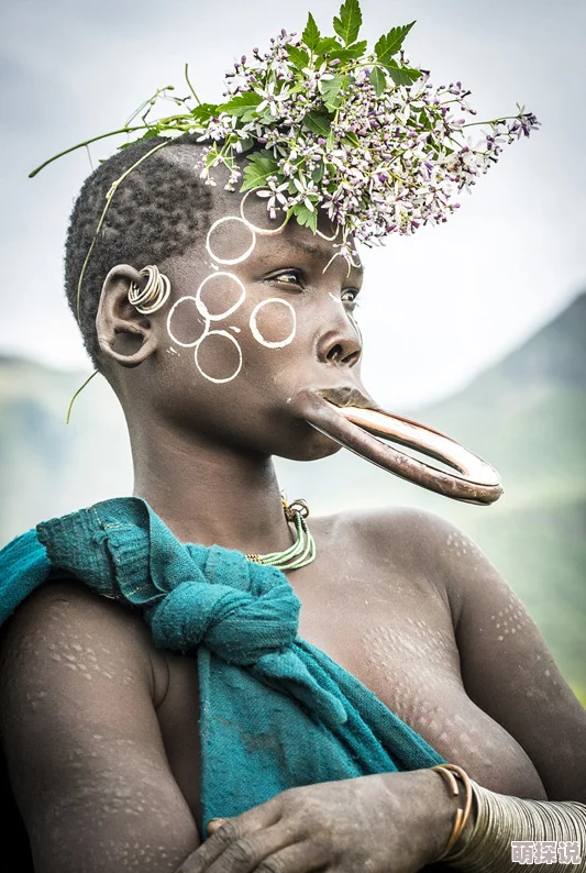 亚洲gogo肉体艺术图片网友认为这种艺术形式展现了身体的美感与力量,但也有人担心其可能引发的社会争议和道德讨论 亚洲gogo肉体艺术图片网友认为这种艺术形式展现了身体的美感与力量,但也有人担心其可能引发的社会争议和道德讨论