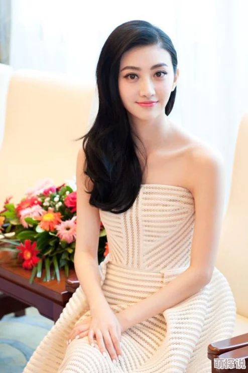 美女啊啊毛片网站在线看明星私生活大揭秘