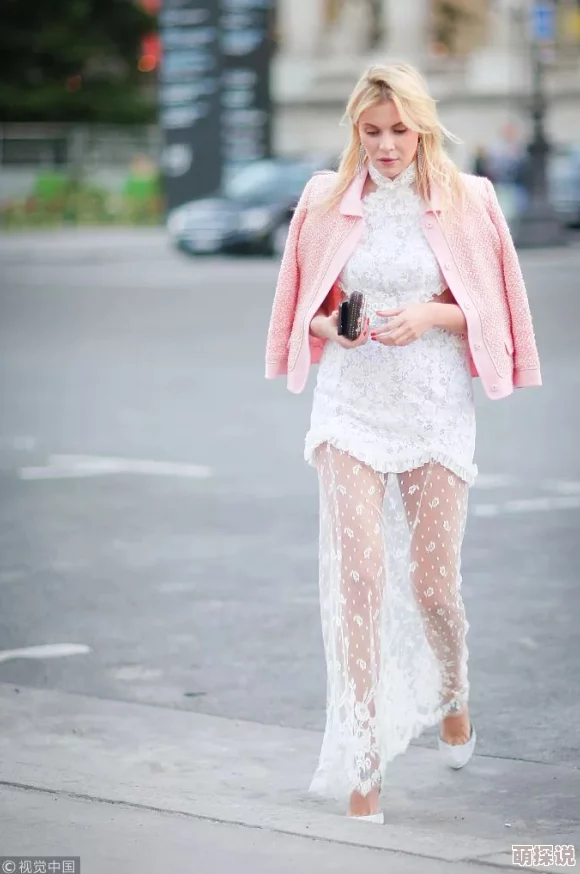 蕾丝视频污内容丰富但略显露骨