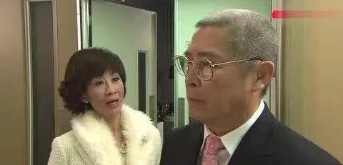 女婿宋阳岳母陈丽珍txt据悉，宋阳与岳母陈丽珍的关系非同一般，两人经常被拍到一起出入高档餐厅和购物中心。坊间传闻，陈丽珍对这个女婿宠爱有加，甚至在经济上给予了不少支持。最近，有网友爆料称看到两人在某度假村共度周末，这让他们的关系更加扑朔迷离。