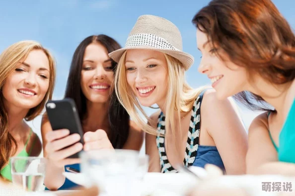 欧美老女人b最近在社交媒体上分享了自己学习编织的成果,并表示这项新爱好让她感到非常充实和快乐 欧美老女人b最近在社交媒体上分享了自己学习编织的成果,并表示这项新爱好让她感到非常充实和快乐