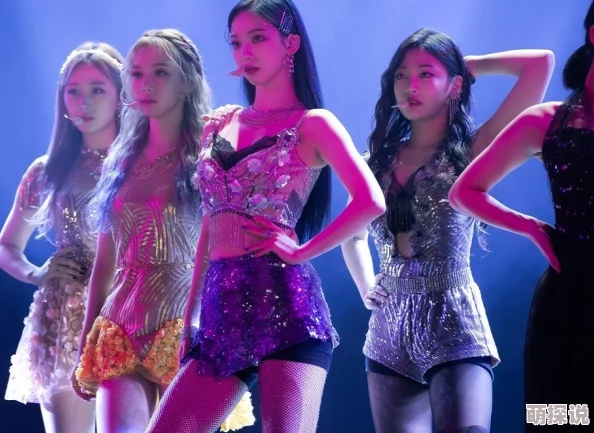 欧美性xxxx人妖近日在社交媒体上展示了自己独特的舞蹈表演，吸引了大量粉丝关注