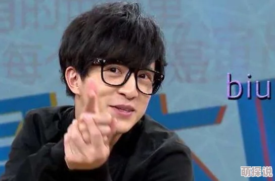 锕铜铜铜铜这首歌的创作灵感来源于日常生活中的小细节，通过幽默的方式展现了对生活的热爱与观察力