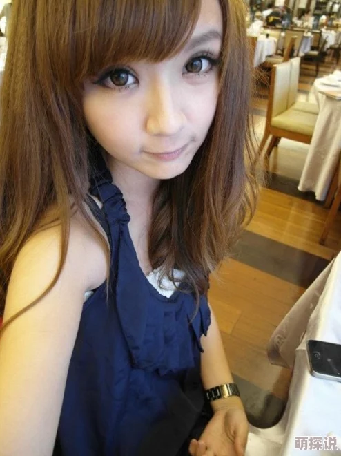 张筱雨qq号最近更新了她的个人简介,加入了新的兴趣爱好摄影和旅行 张筱雨qq号最近更新了她的个人简介,加入了新的兴趣爱好摄影和旅行