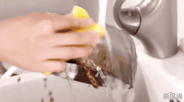 探索闪烁之光：揭秘神器种类及其在游戏中的强大作用解析