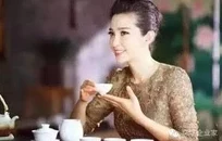 非洲男人与女人做人爱在线视频已更新至第10集画质提升新增花絮