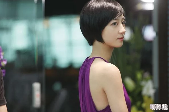 xnxx18学生跟老师我的天才女友第四季细腻刻画成长与友情的动人篇章