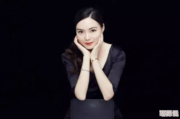 白洁教师纯洁的爱在尘世中绽放的希望