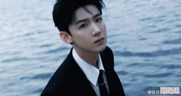 看免费人人操人人干人人摸据传主演因戏生情假戏真做引发网友热议