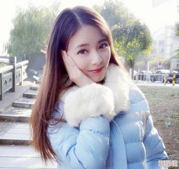 张筱雨双腿打开玉门图果冻传媒，探讨其在当代艺术与网络文化中的影响与表现手法