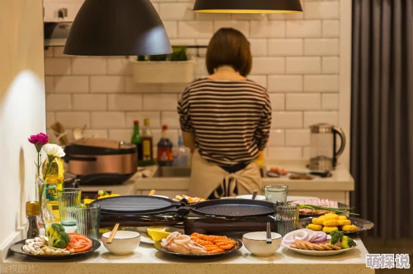 欲望公交：一辆公交车上竟发生惊天大事件，乘客们的反应令人震惊，真相曝光让人在意料之外！