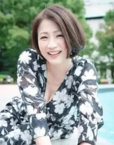 中文字幕の友人友田真希:探讨这位日本演员在中国影视作品中的表现与影响力,以及她如何通过语言桥梁连接中日文化 中文字幕の友人友田真希:探讨这位日本演员在中国影视作品中的表现与影响力,以及她如何通过语言桥梁连接中日文化