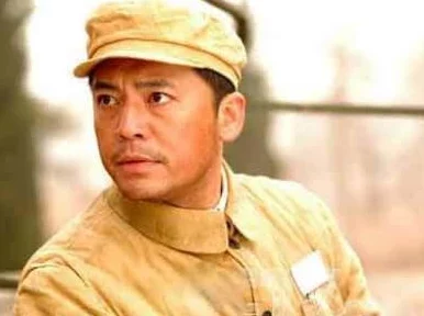 孙老头客厅大战最火的一句:据知情人透露,当时现场还有一位神秘女子目睹整个过程! 孙老头客厅大战最火的一句:据知情人透露,当时现场还有一位神秘女子目睹整个过程!