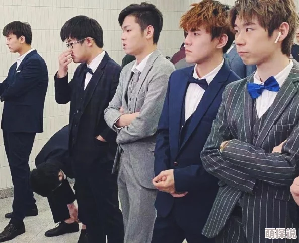 吃瓜不打烊 – 八卦爆料在线观看：明星私生活再曝震惊真相，引发网友热议与持续关注！