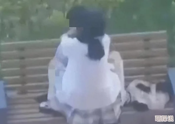 w：w偷拍：网络隐私与个人安全的挑战及其对社会伦理的影响分析