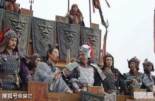 尔康大战金锁，惊天对决：历史上最具影响力的武器较量即将上演，谁将成为最终赢家？