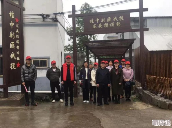 三七大但人文艺术免费任：在这个活动中，参与者可以自由欣赏和体验丰富多彩的人文艺术作品，无需支付任何费用