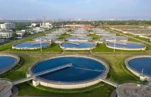 99久久国语露脸精品国产：最新动态与精彩内容分享，带你领略不一样的视听盛宴与文化体验！