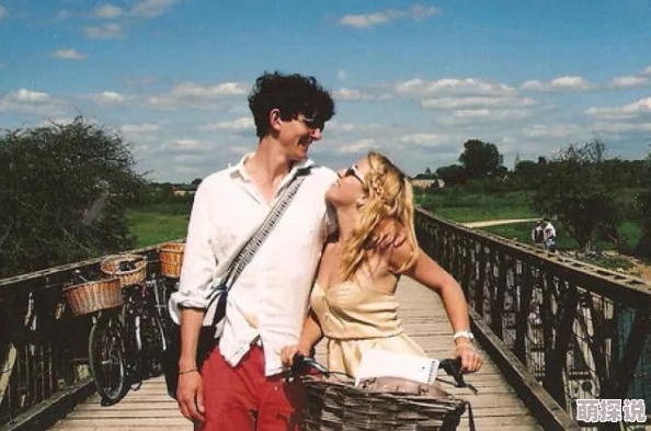 探索性欧美高清影像的魅力：16种独特视角带你领略不一样的性爱艺术与激情体验