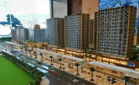 国产边打电话边被躁视频，真是让人哭笑不得，这种情况居然也能拍成视频！