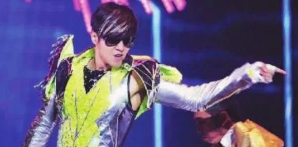 5G影讯罗志祥在线观看，真是太方便了，随时随地都能享受他的精彩表演！