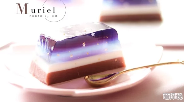 天美果冻麻豆星空：全新系列产品发布，带你领略梦幻星空的奇妙体验与无限创意！