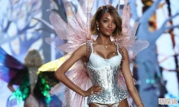 gogo国模人体做爰大胆图片,网友们对这些作品的艺术性和表现力有不同看法 gogo国模人体做爰大胆图片,网友们对这些作品的艺术性和表现力有不同看法