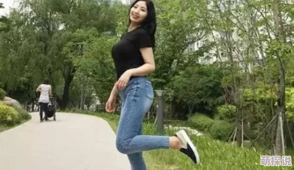 gogo国模人体做爰大胆图片,网友们对这些作品的艺术性和表现力有不同看法 gogo国模人体做爰大胆图片,网友们对这些作品的艺术性和表现力有不同看法