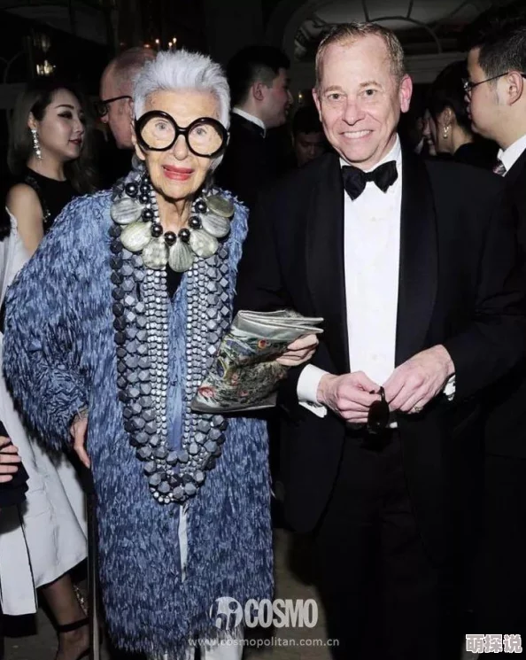 97干色，真是个让人惊艳的颜色，搭配起来效果非常好，值得尝试！