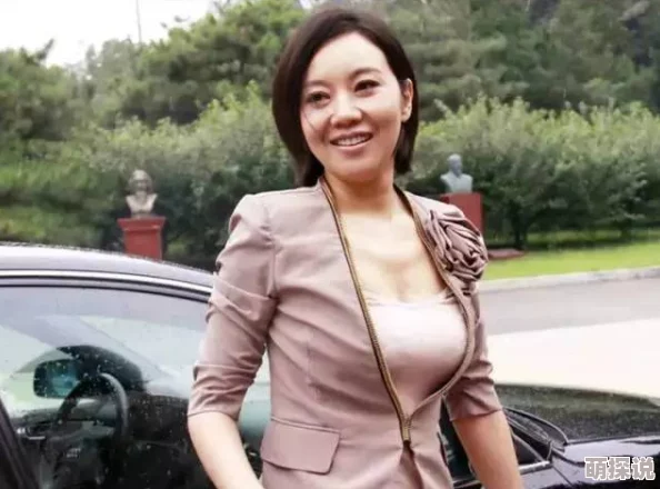 娇吟蜜汁耸动美妇武林，这个标题真是引人遐想，充满了神秘感和吸引力