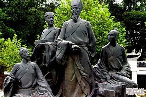 宅男深夜利器视频网友认为这类视频既有趣又实用，能够帮助他们放松心情，同时也引发了对生活方式的思考