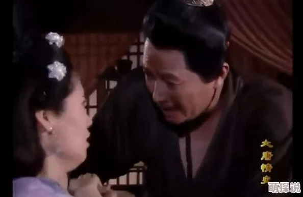 外国激烈床戏网友认为这种表现过于露骨，缺乏艺术性，有些人甚至觉得影响了观众的价值观和审美标准