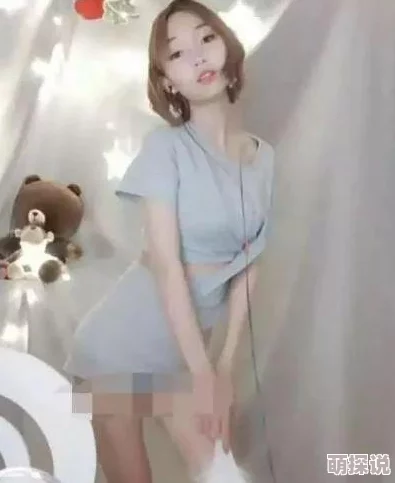 美女把衣服脱光光 网友推荐这篇文章让你大开眼界，精彩内容绝对不容错过，快来看看吧！